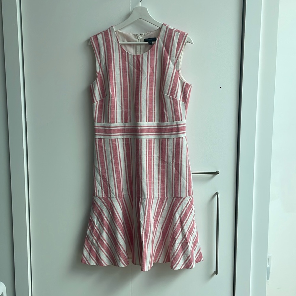JCrew without belt size 8